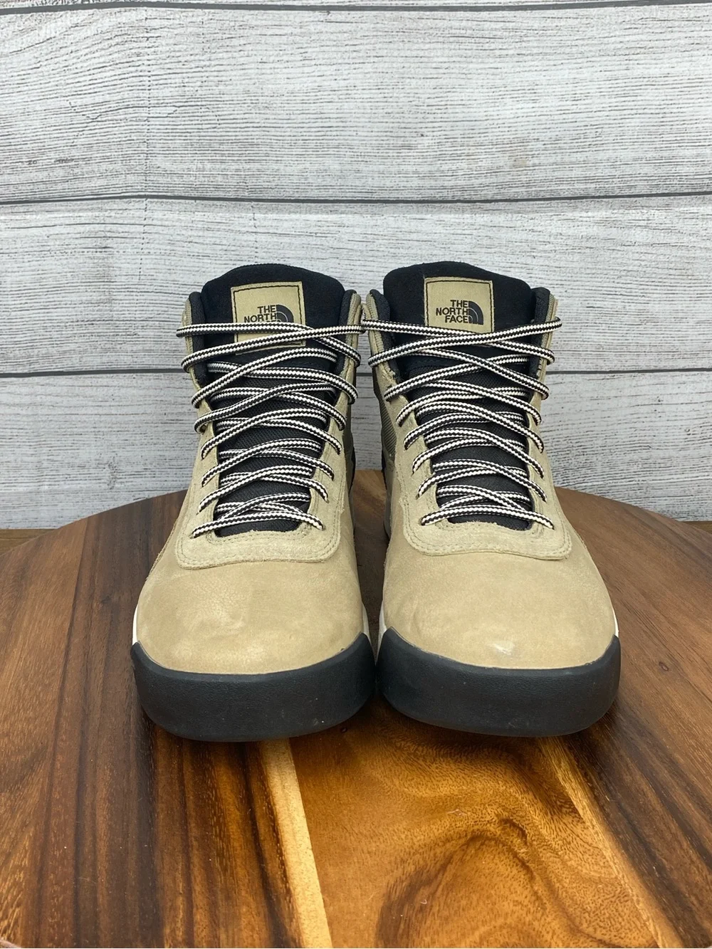 The North Face Men’s Larimer Mid Waterproof Boot Khaki Taupe Shoe Size 9